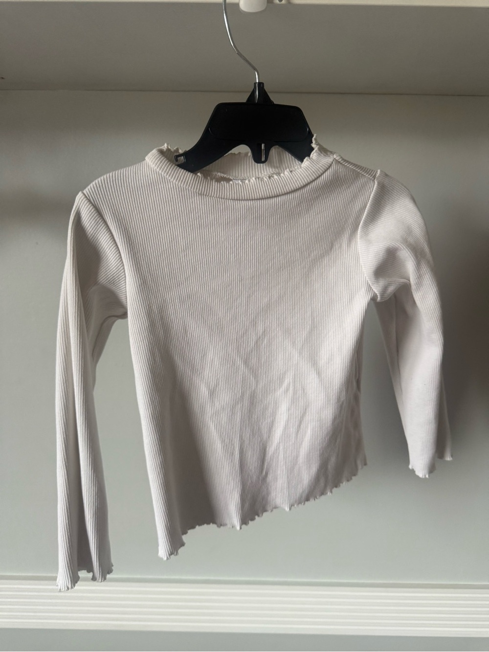Zara Cream Ribbed Toddler Top with Lettuce Trim